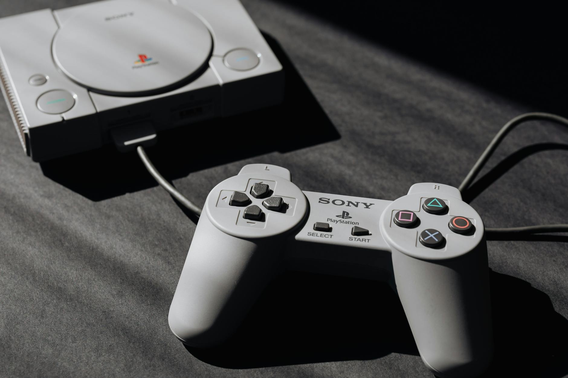 Image of a white coloured PlayStation 3